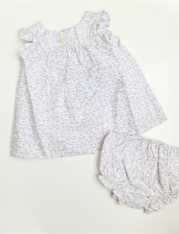 Vestido y cubrepañal florcitas blanco - Imagen 2